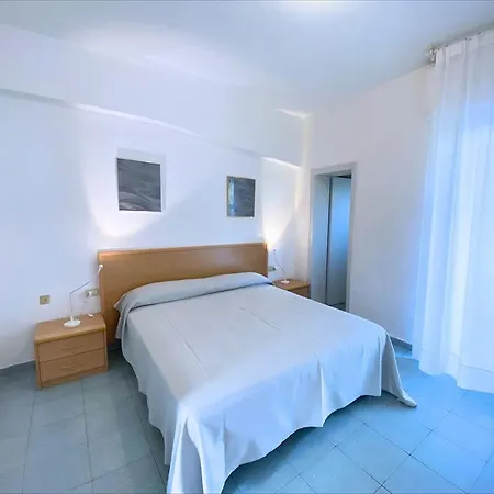 Hotell Lorenza E Mini 3*